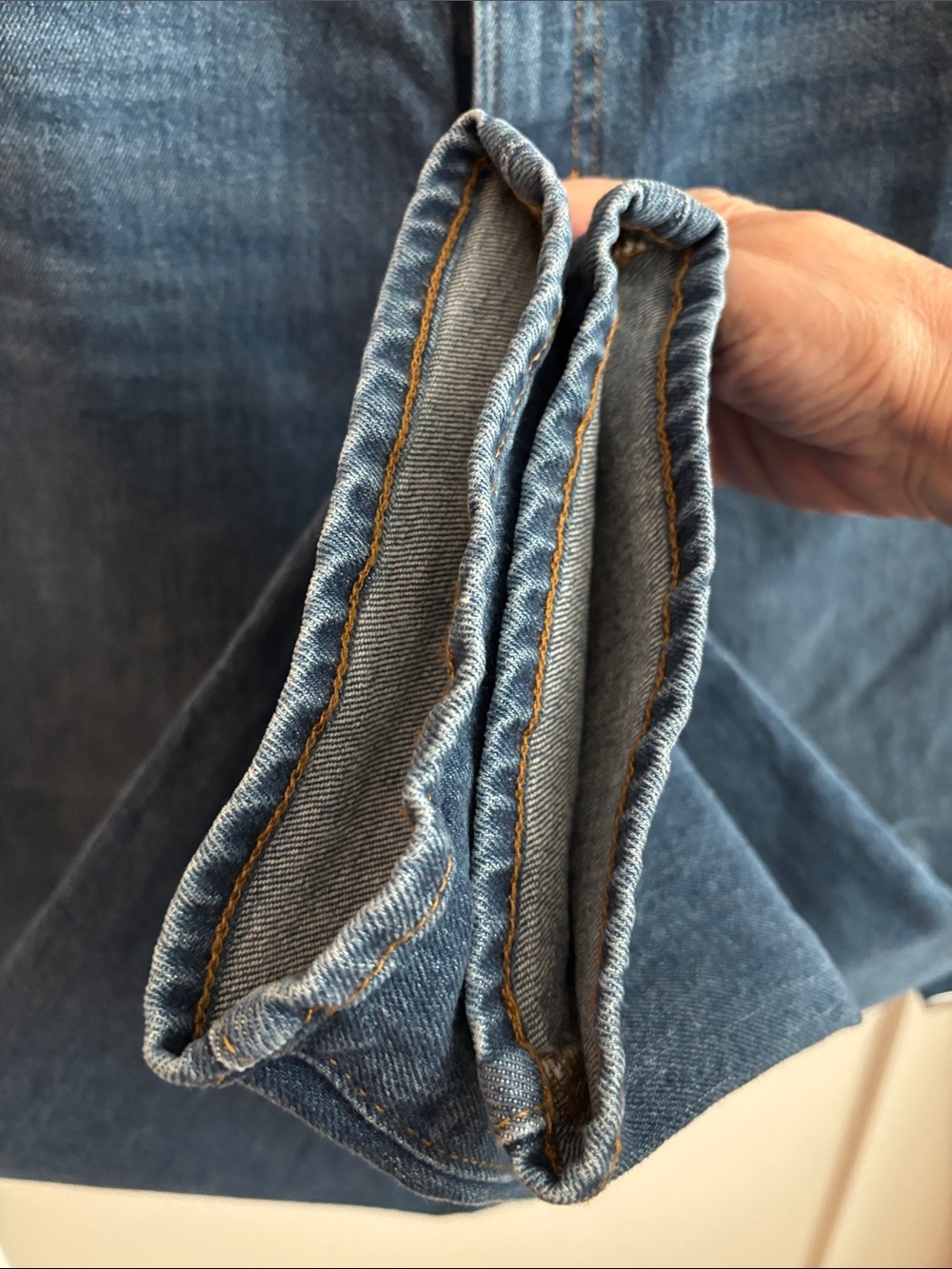 Madewell Sz 29 The Perfect Vintage Straight-Leg High Rise Jeans in Medium Blue - Picture 4 of 9